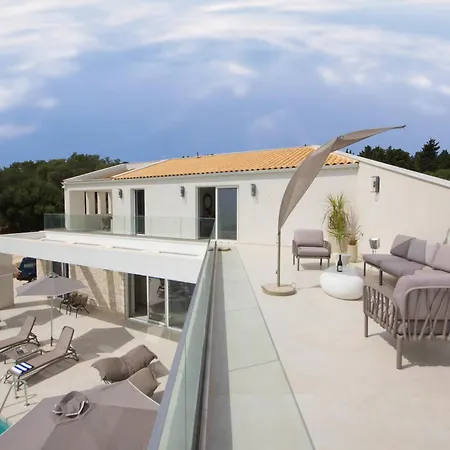 Vilielmini Paxos